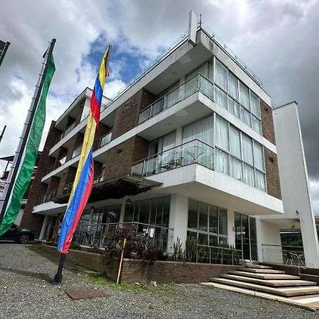 Luxury Hotel Santa Rosa de Cabal Bagian luar foto
